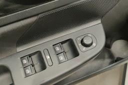 Valkoinen Volkswagen GOLF 2013 kuva 24.