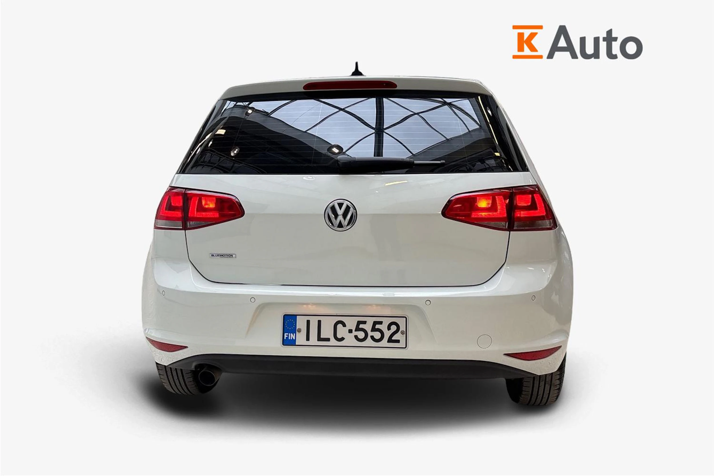 valkoinen Volkswagen Golf 2013 kuva 4.