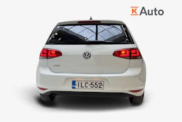 valkoinen Volkswagen Golf 2013 kuva 4.