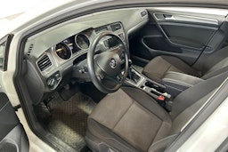 valkoinen Volkswagen Golf 2013 kuva 3.