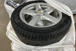 valkoinen Volkswagen Golf 2013 kuva 13.