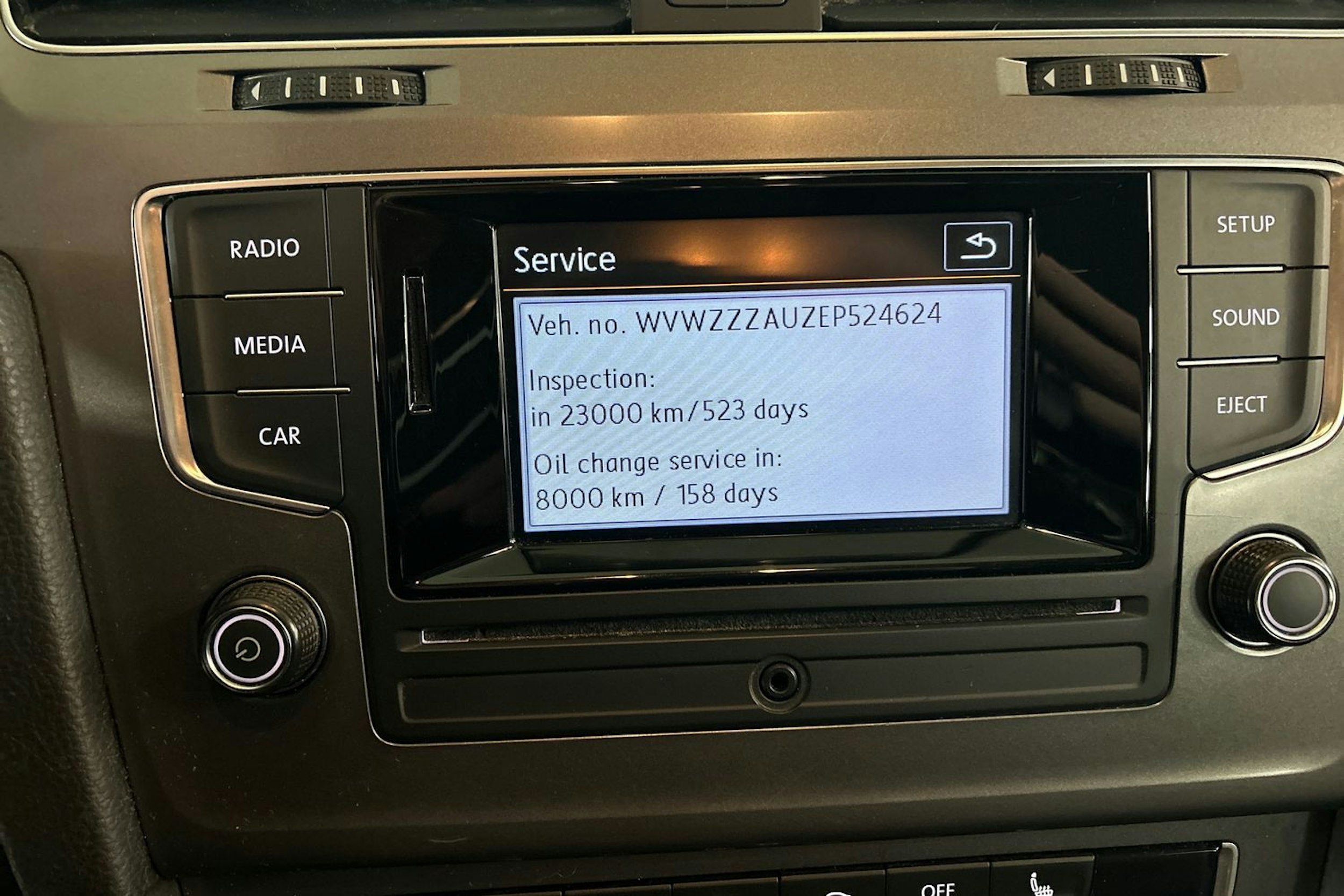 valkoinen Volkswagen Golf 2013 kuva 16.