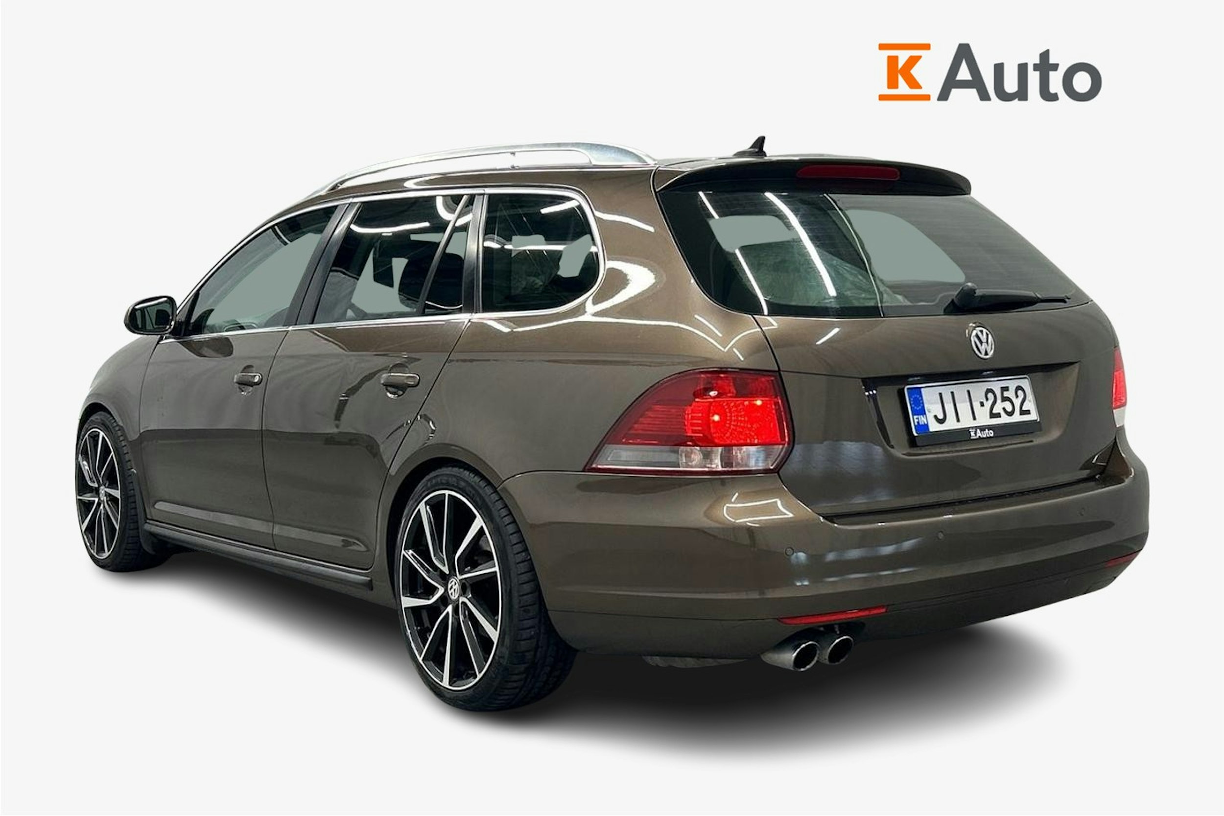 ruskea (beige) Volkswagen Golf 2013 kuva 2.