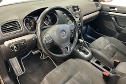 ruskea (beige) Volkswagen Golf 2013 kuva 7.