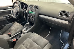 ruskea (beige) Volkswagen Golf 2013 kuva 17.