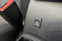 ruskea (beige) Volkswagen Golf 2013 kuva 24.