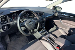 harmaa Volkswagen Golf 2013 kuva 3.