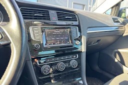 harmaa Volkswagen Golf 2013 kuva 7.