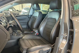 harmaa Volkswagen Golf 2014 kuva 15.