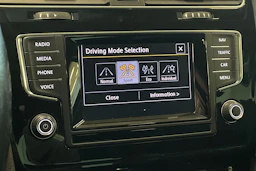 harmaa Volkswagen Golf 2014 kuva 28.