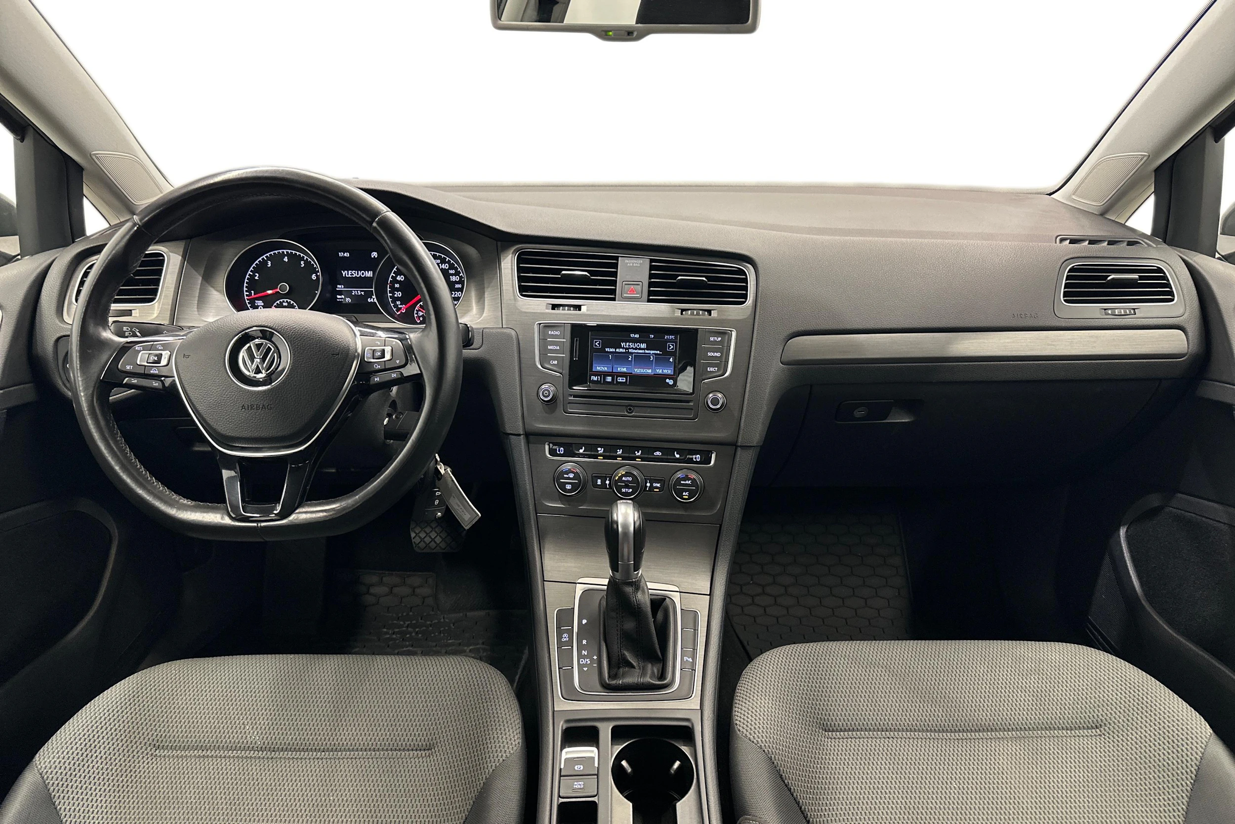 harmaa Volkswagen Golf 2013 kuva 9.