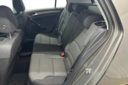 harmaa Volkswagen Golf 2013 kuva 11.
