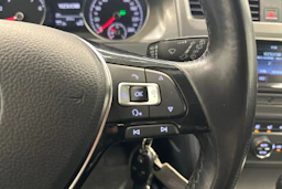 harmaa Volkswagen Golf 2013 kuva 18.
