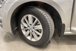 harmaa Volkswagen Golf 2013 kuva 13.