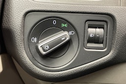 harmaa Volkswagen Golf 2013 kuva 19.