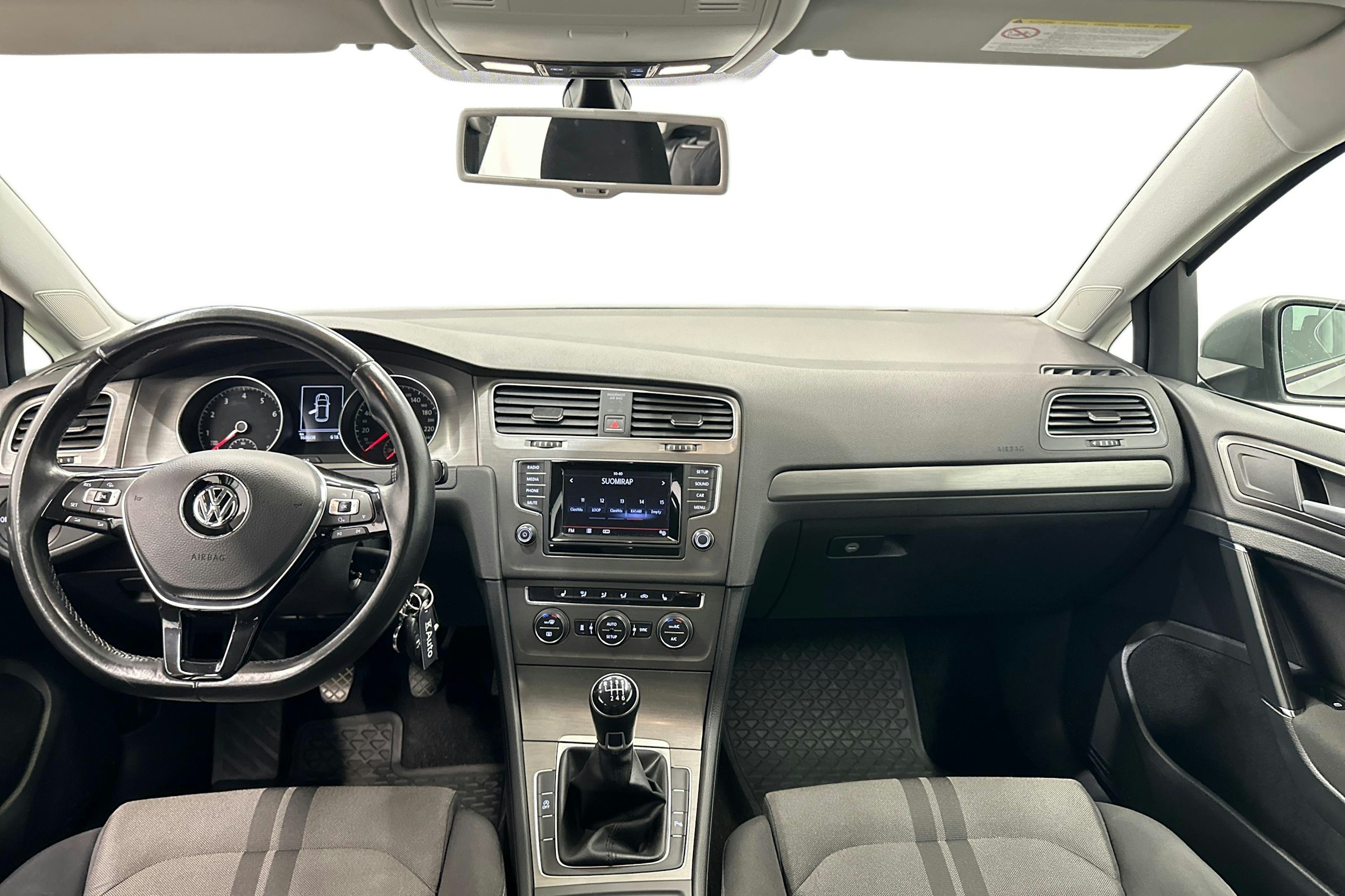 harmaa Volkswagen Golf 2013 kuva 9.