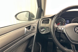 harmaa Volkswagen Golf 2013 kuva 20.