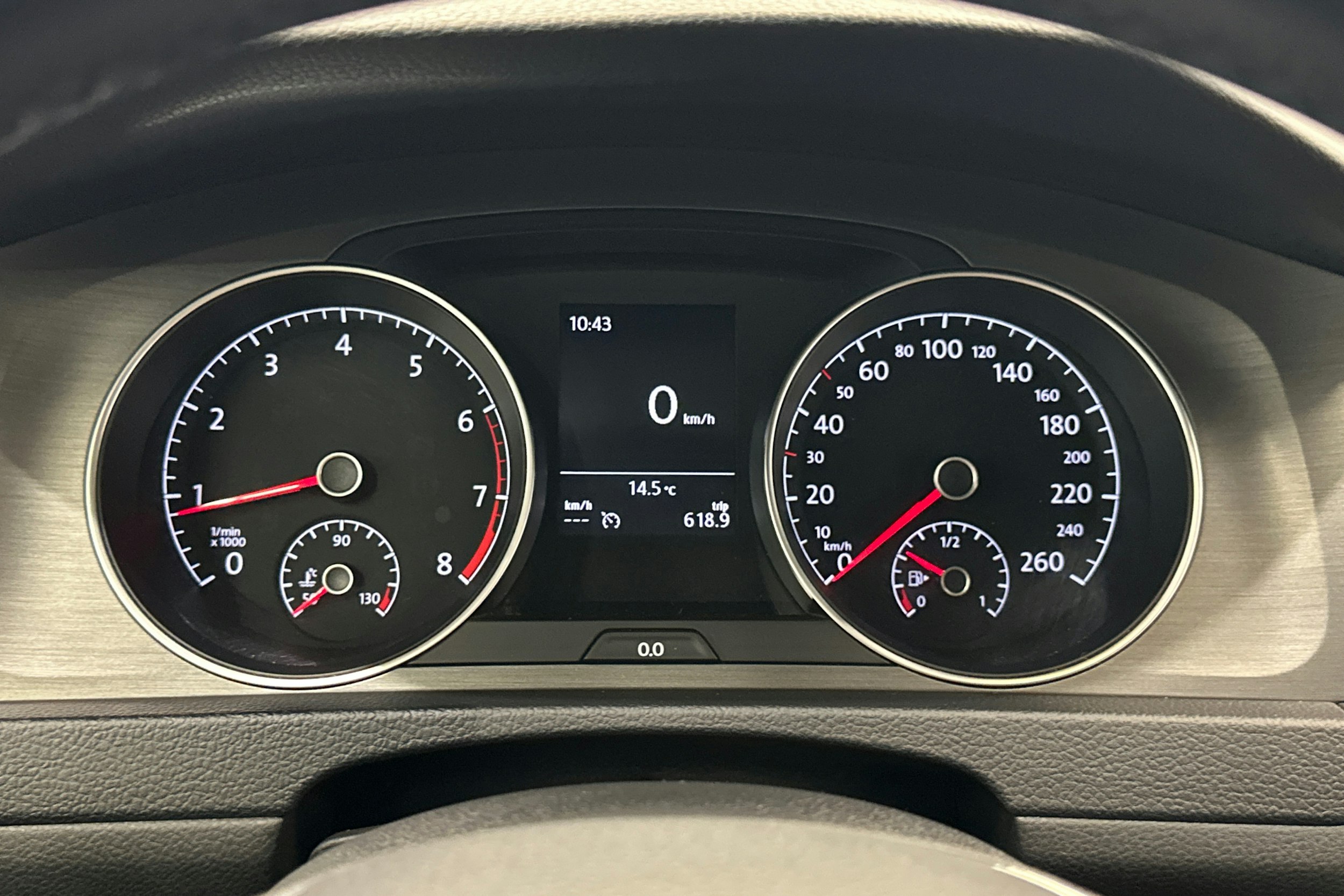 harmaa Volkswagen Golf 2013 kuva 23.