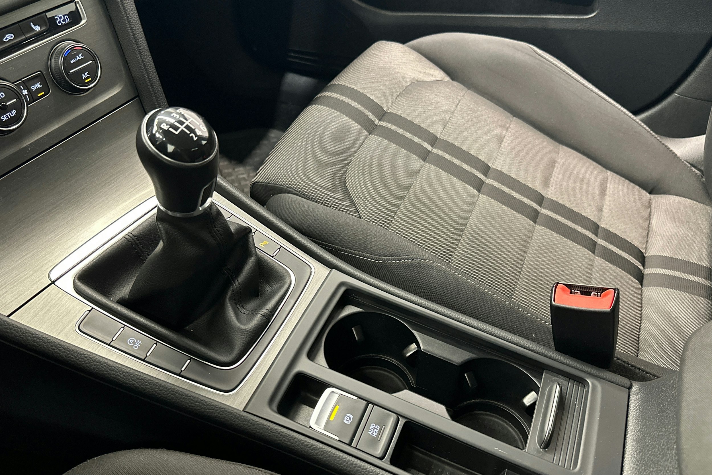 harmaa Volkswagen Golf 2013 kuva 27.