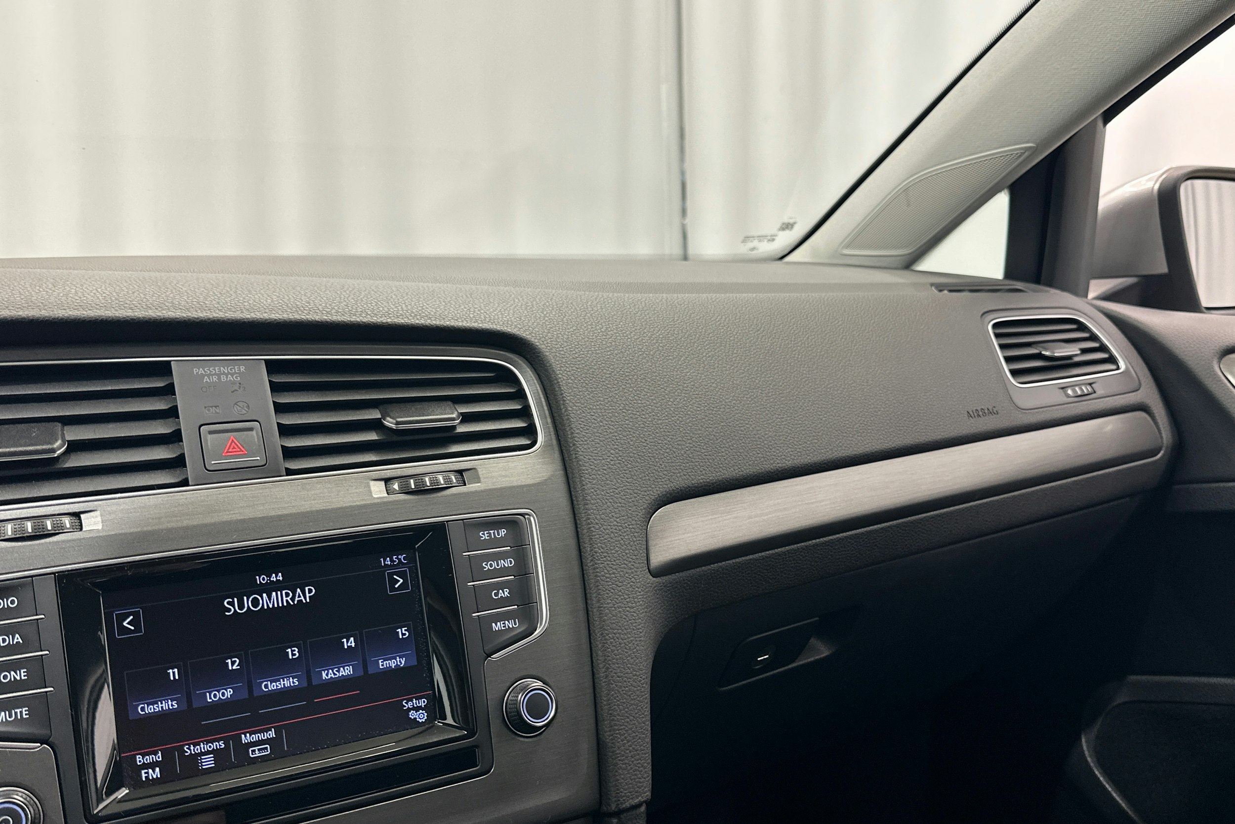 harmaa Volkswagen Golf 2013 kuva 28.