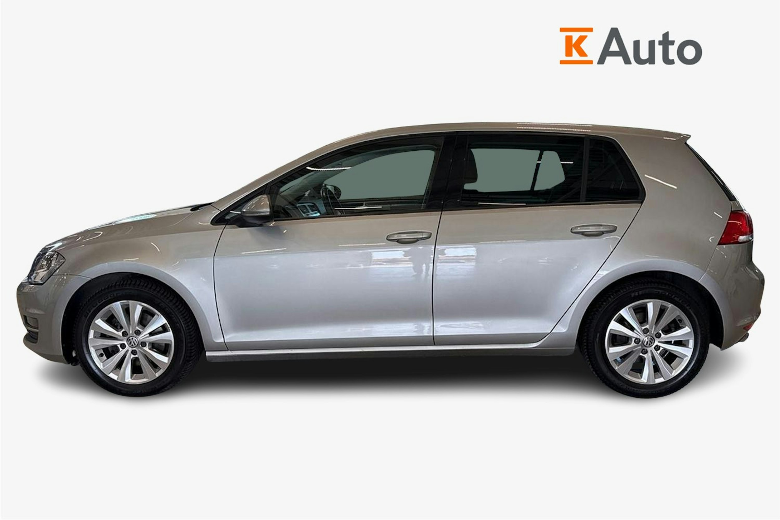 harmaa Volkswagen Golf 2013 kuva 6.