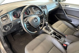 harmaa Volkswagen Golf 2013 kuva 7.