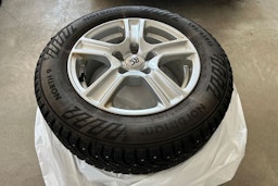 musta Volkswagen Golf 2013 kuva 13.