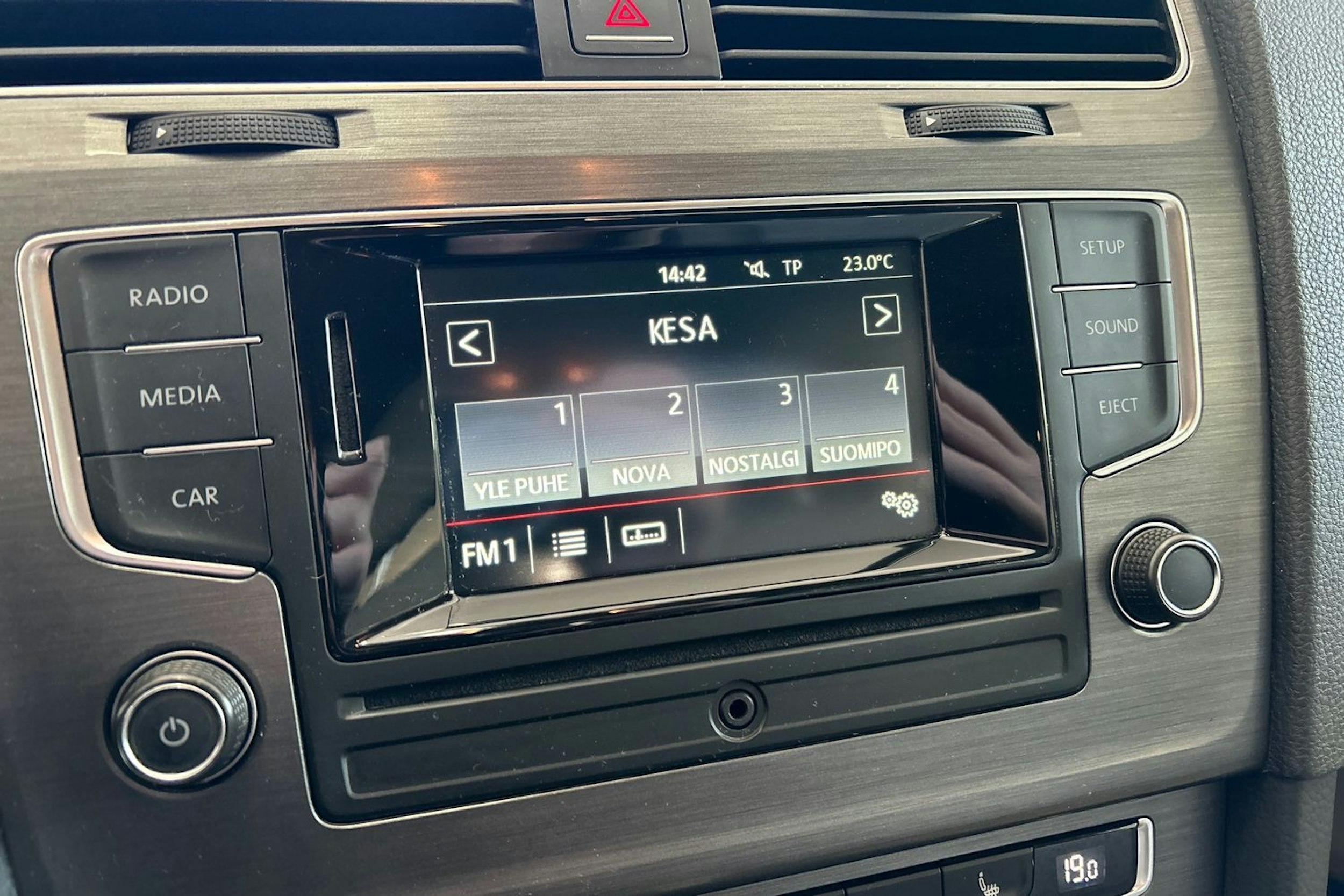musta Volkswagen Golf 2013 kuva 17.