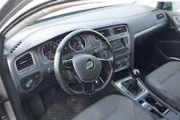 harmaa Volkswagen Golf 2013 kuva 3.