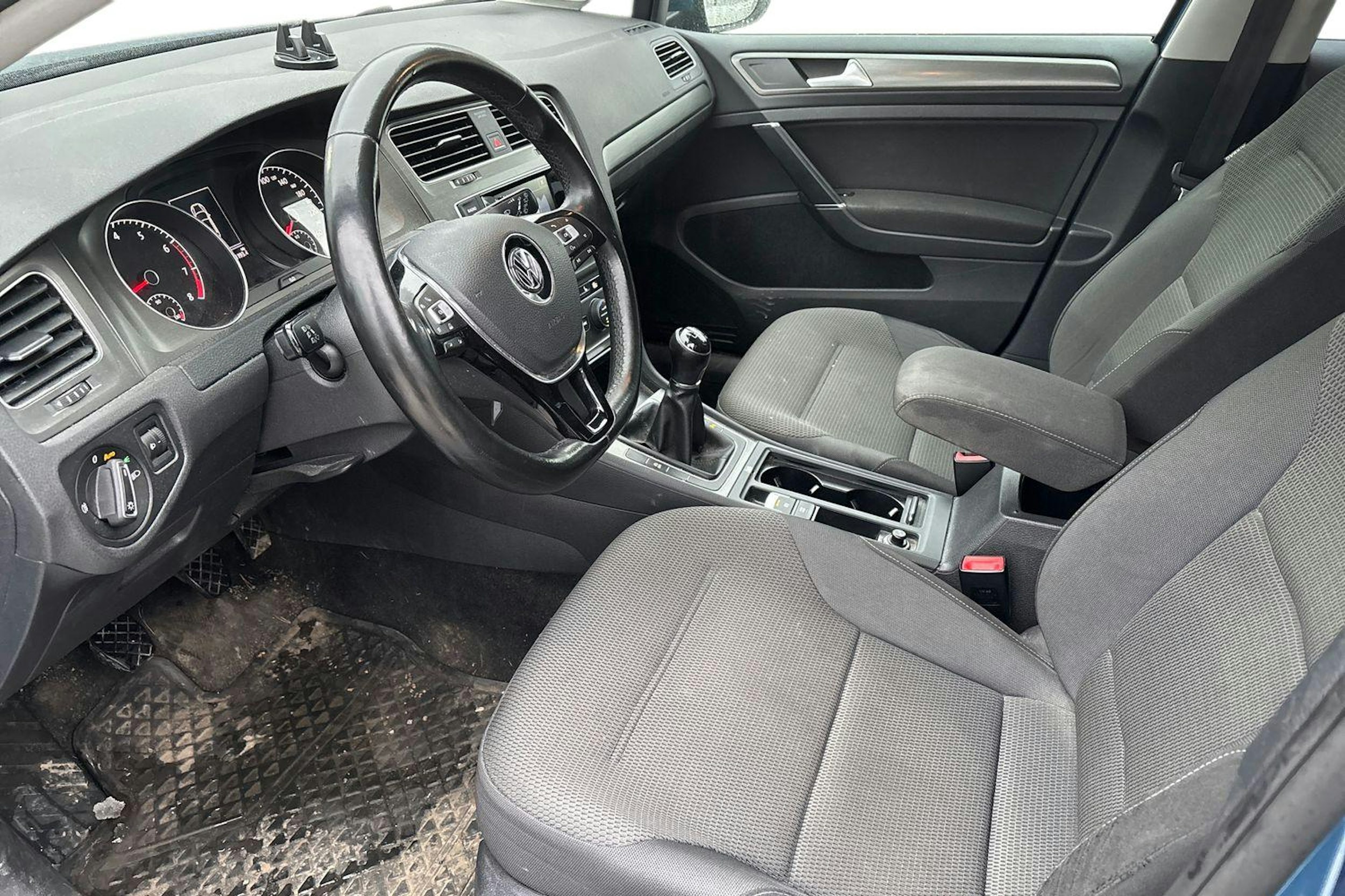 sininen Volkswagen Golf 2013 kuva 3.