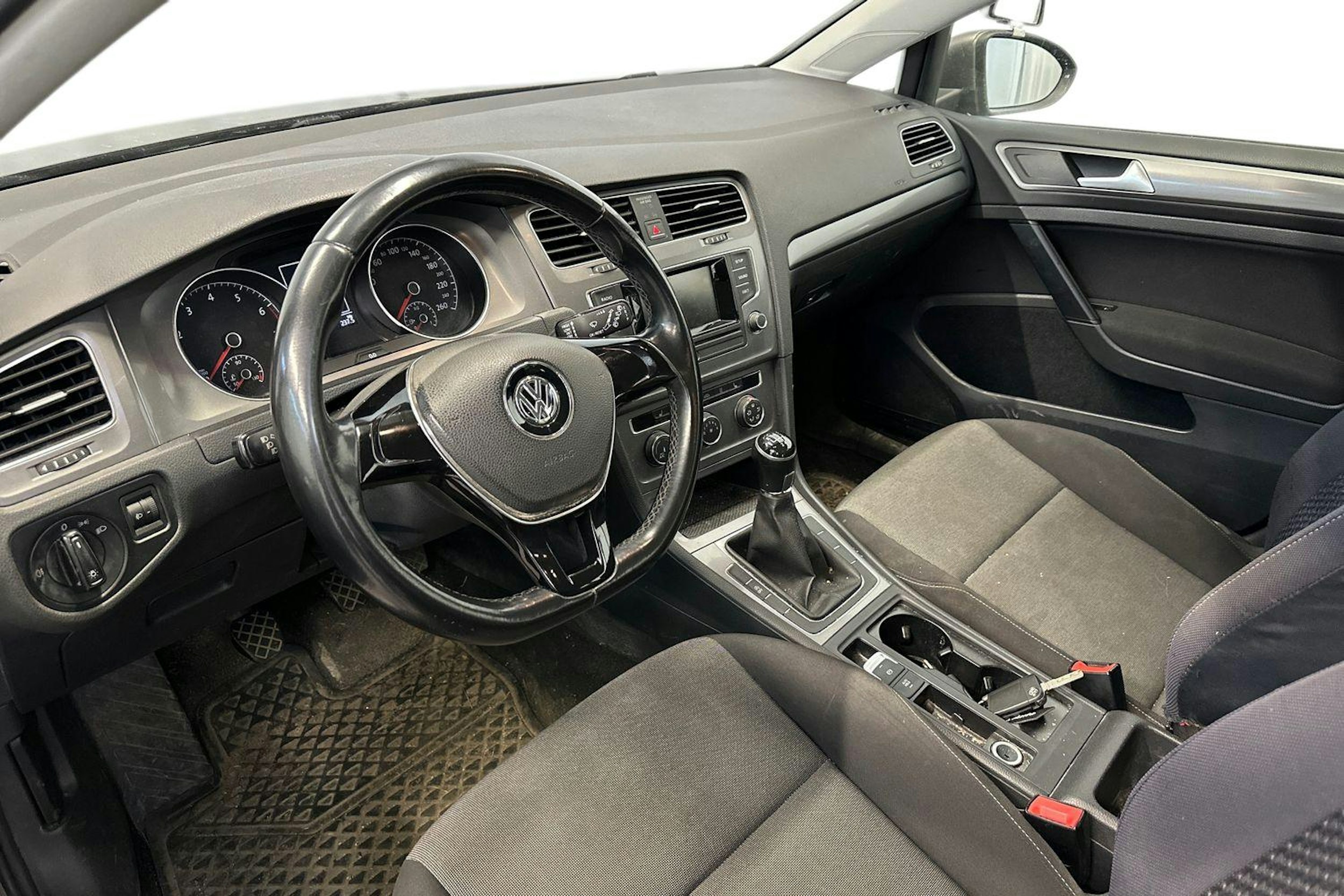 harmaa Volkswagen Golf 2014 kuva 3.