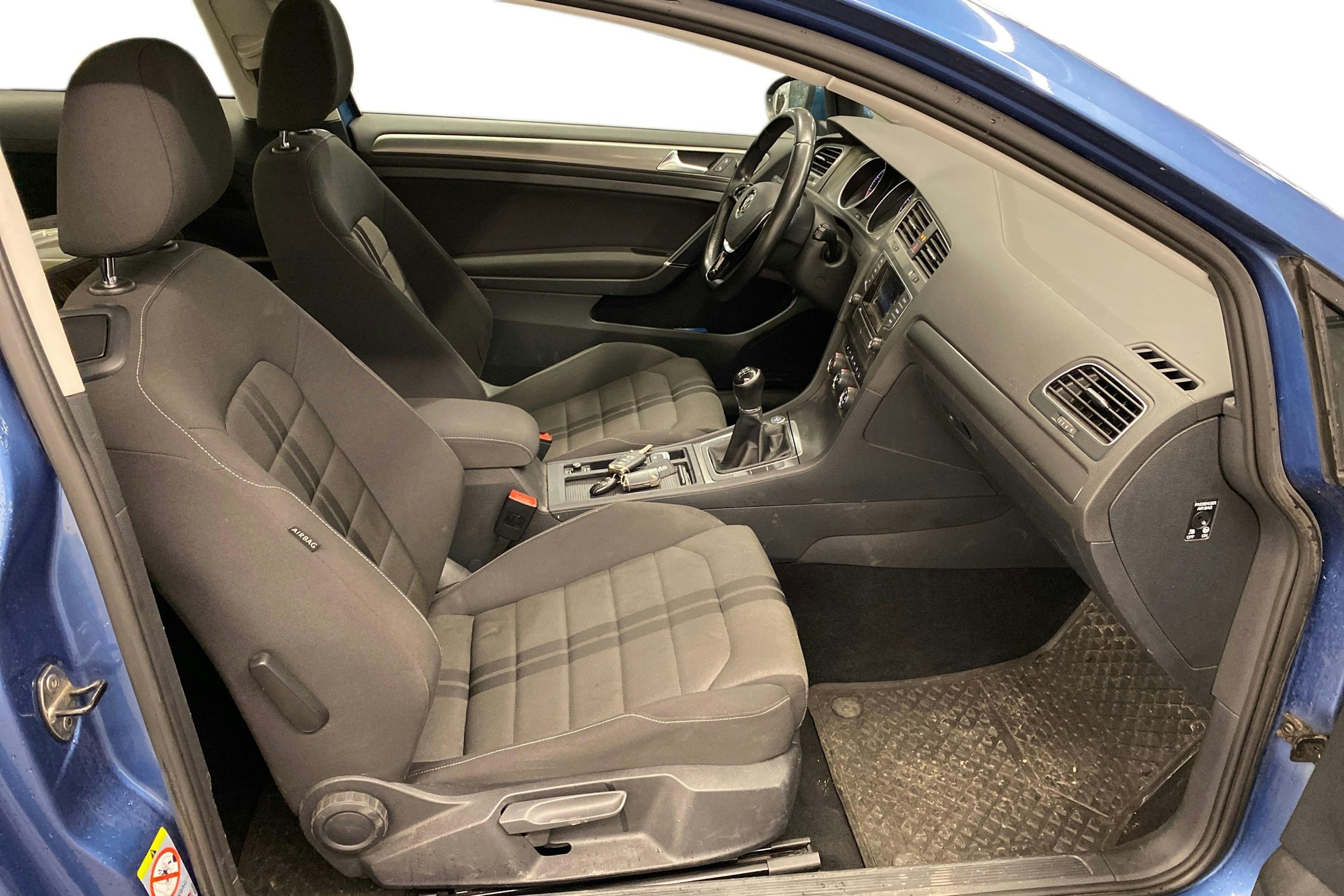 sininen Volkswagen Golf 2013 kuva 8.