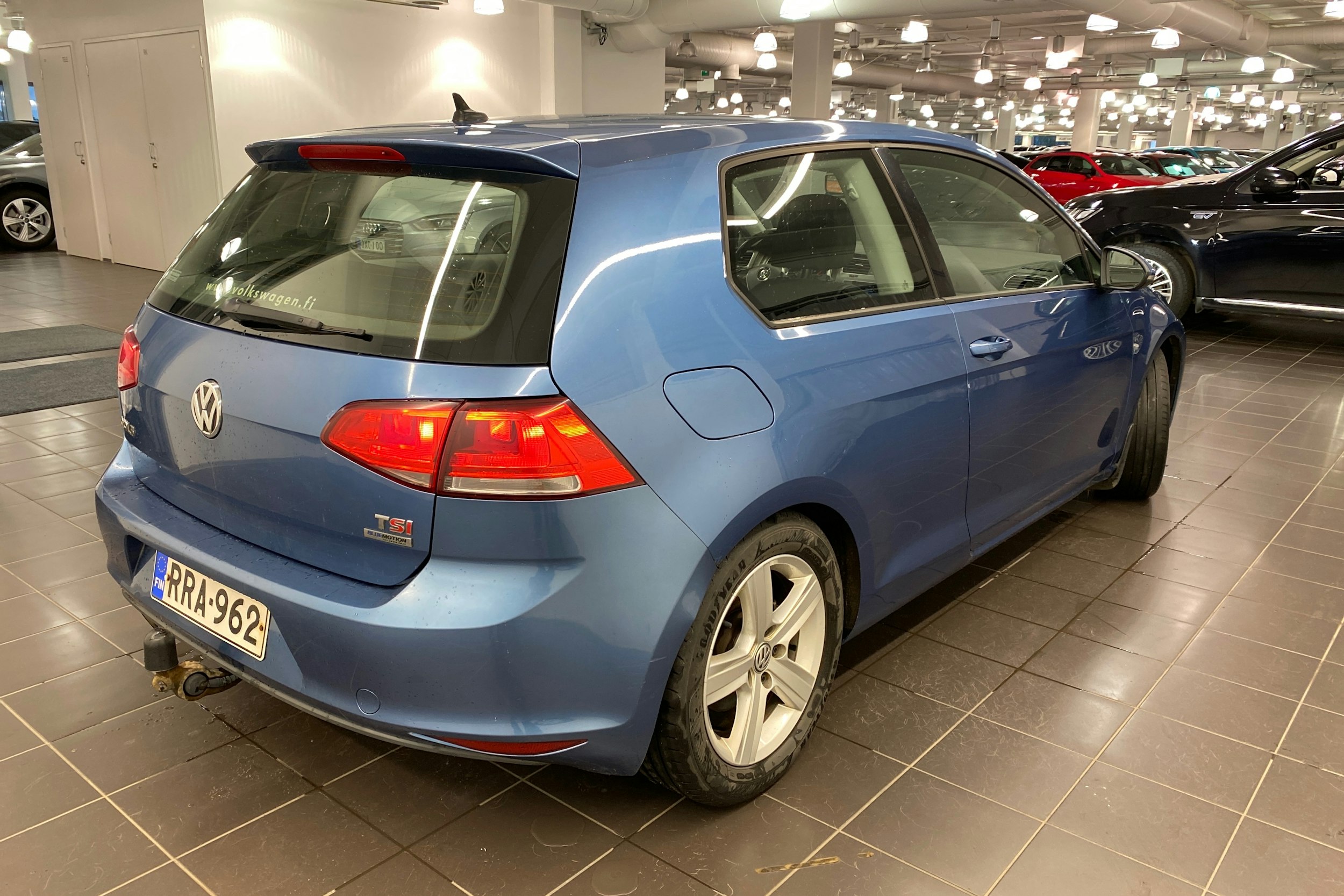 sininen Volkswagen Golf 2013 kuva 15.