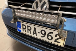 sininen Volkswagen Golf 2013 kuva 16.