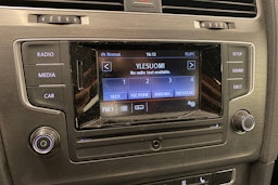 sininen Volkswagen Golf 2013 kuva 19.