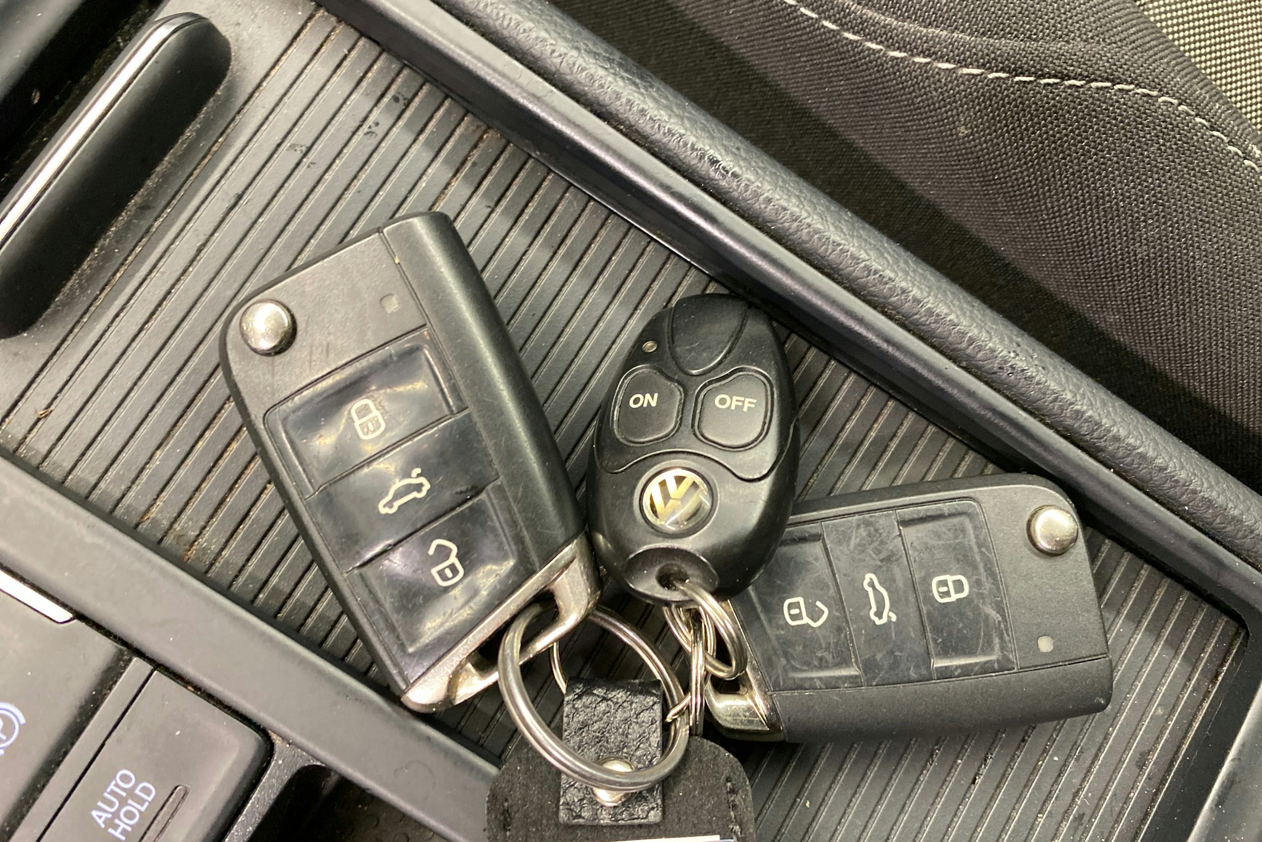 sininen Volkswagen Golf 2013 kuva 22.