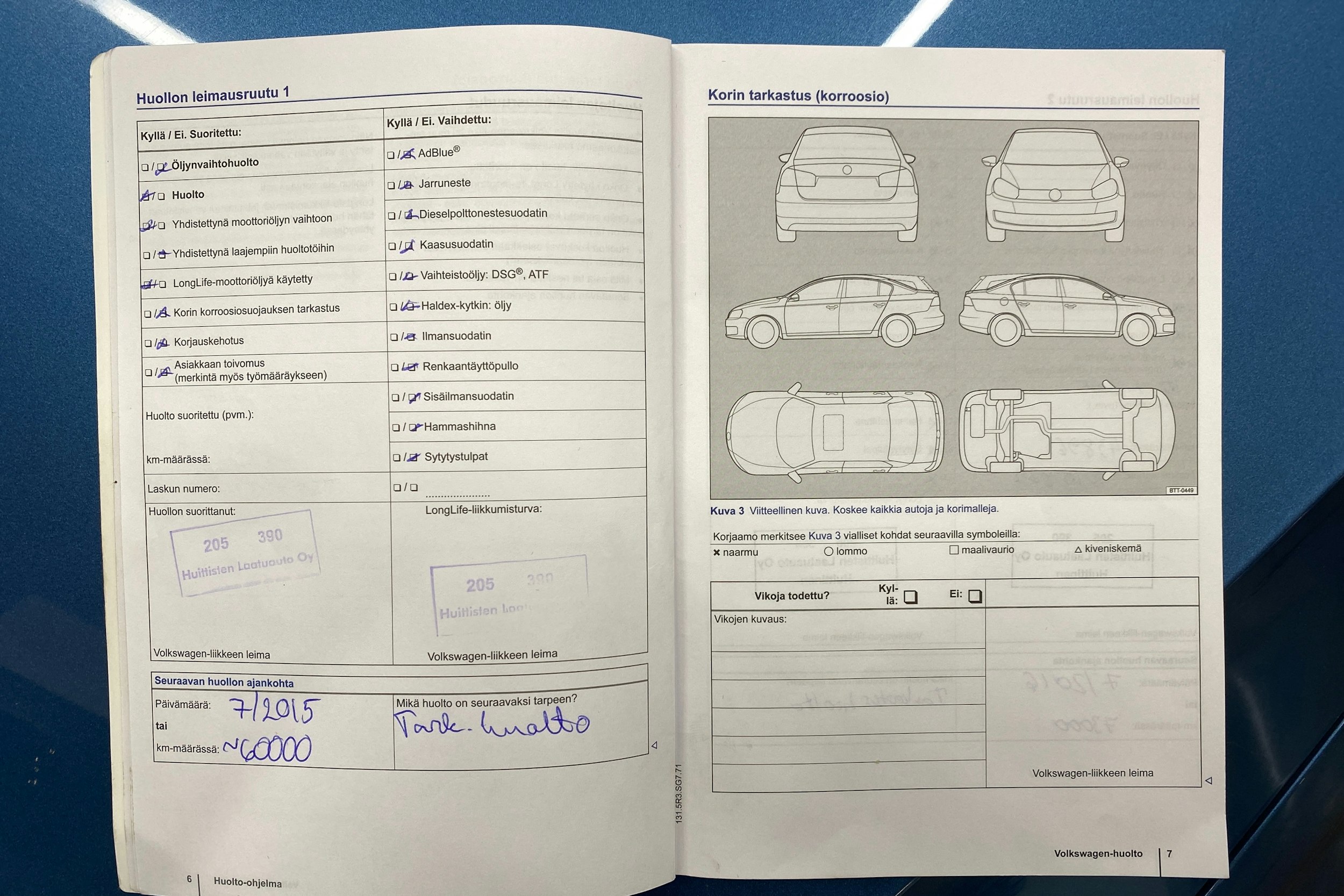 sininen Volkswagen Golf 2013 kuva 23.