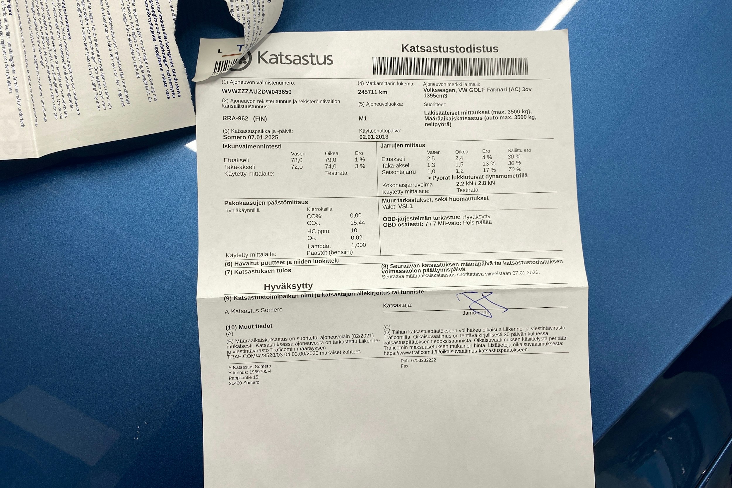 sininen Volkswagen Golf 2013 kuva 35.