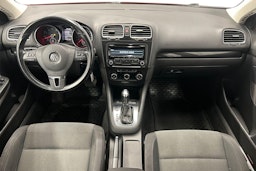 punainen Volkswagen Golf 2013 kuva 9.