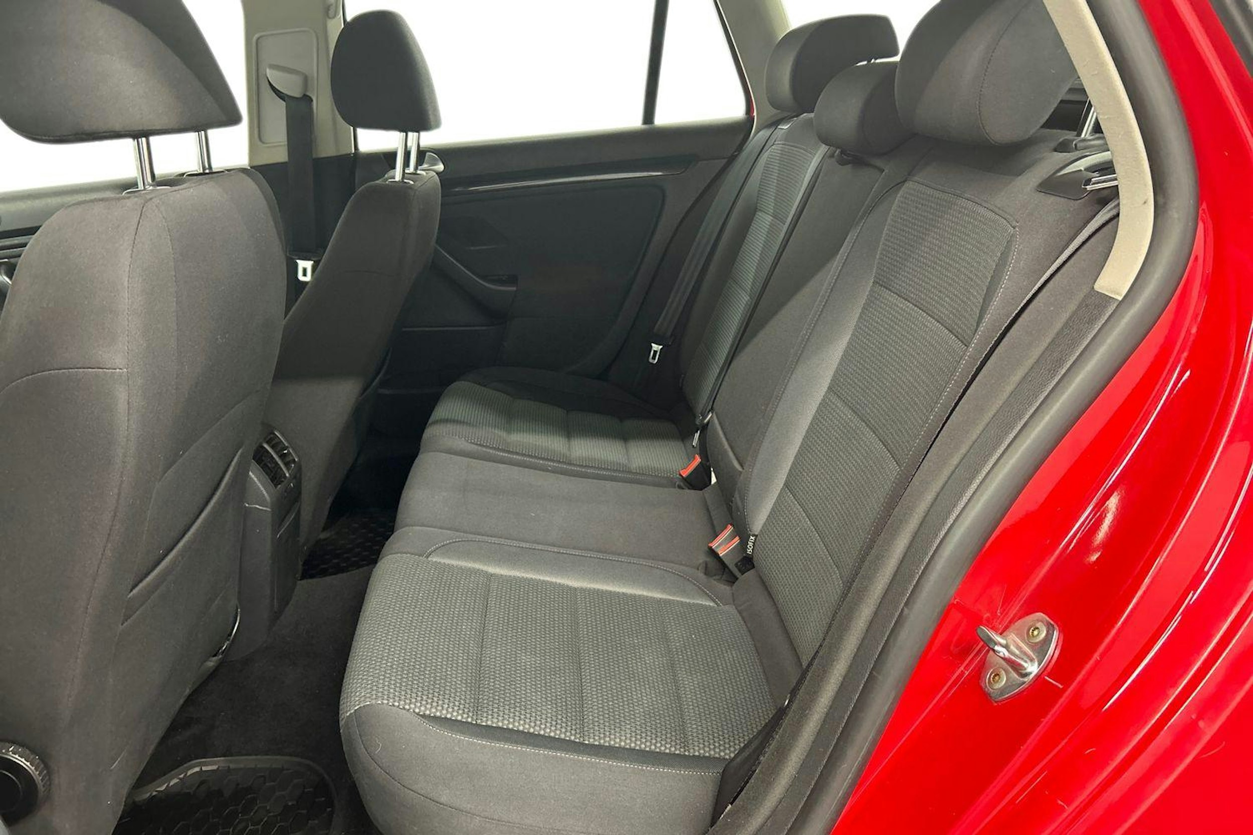 punainen Volkswagen Golf 2013 kuva 10.