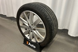 punainen Volkswagen Golf 2013 kuva 16.