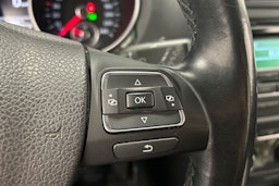 punainen Volkswagen Golf 2013 kuva 20.