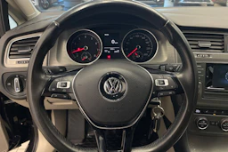 musta Volkswagen Golf 2013 kuva 13.