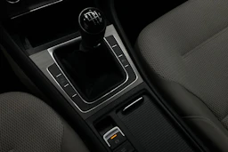 musta Volkswagen Golf 2013 kuva 16.