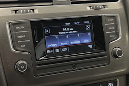 musta Volkswagen Golf 2013 kuva 18.