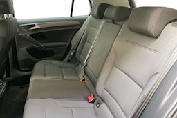 harmaa Volkswagen Golf 2013 kuva 10.