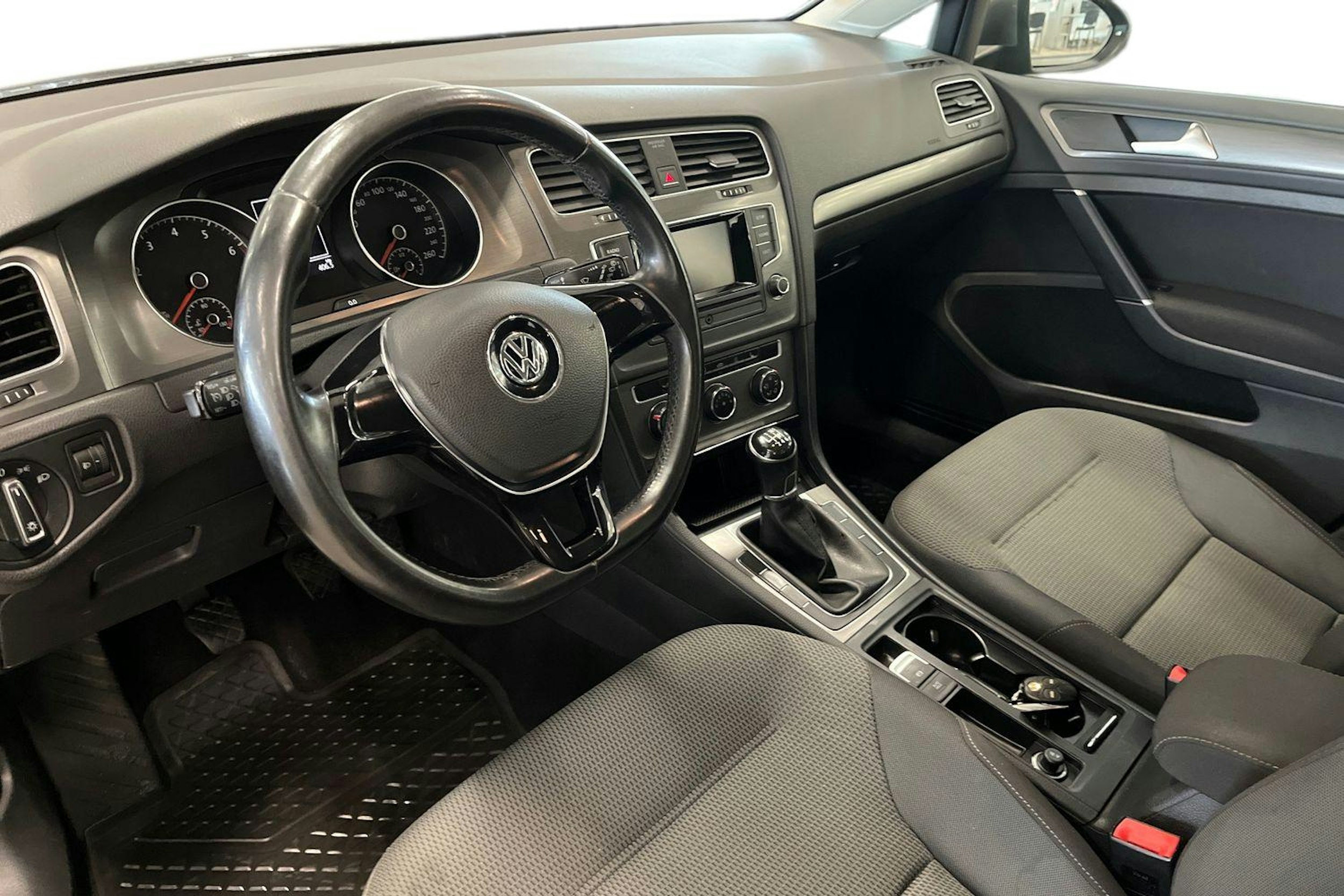 met. harmaa Volkswagen Golf 2013 kuva 6.