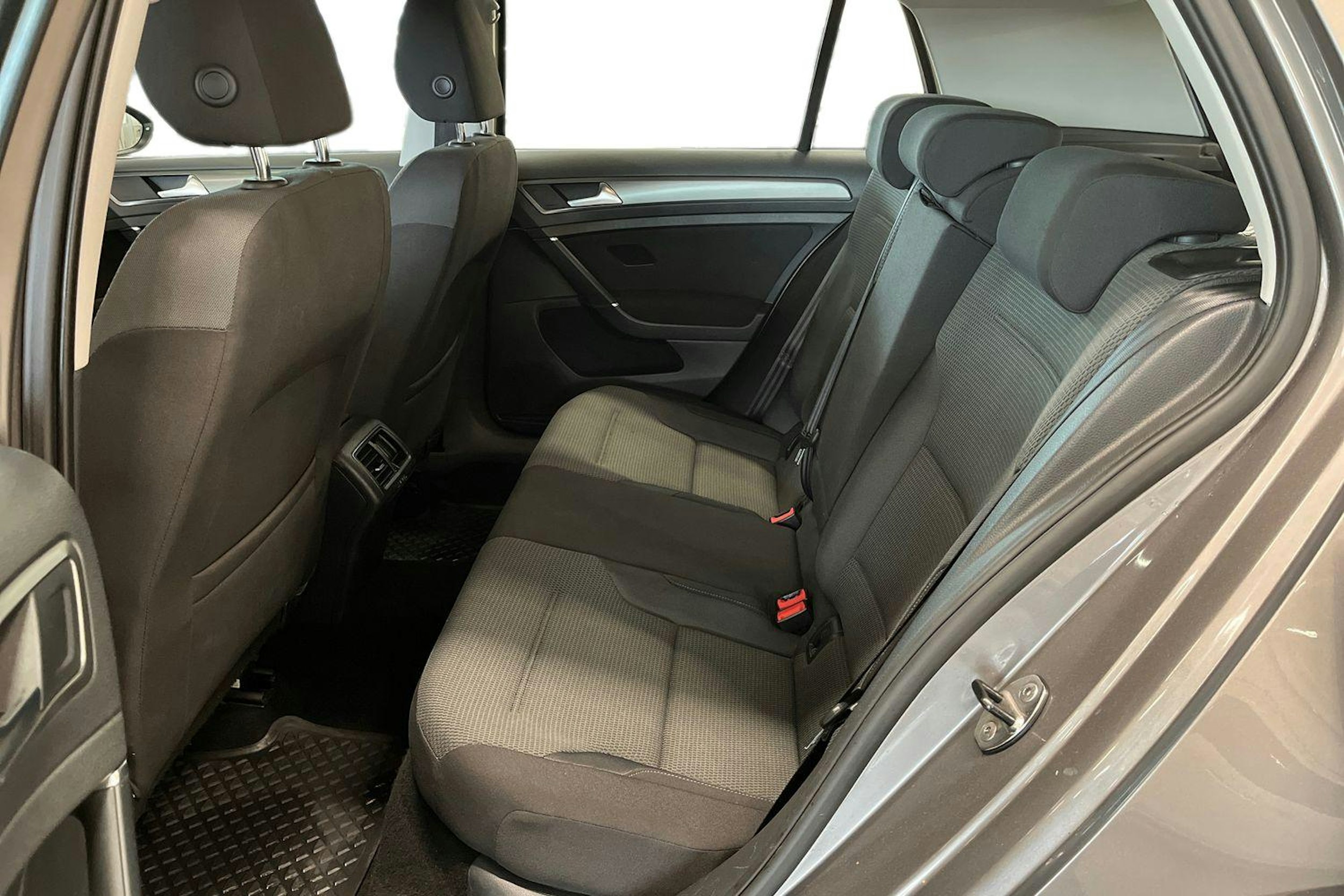 met. harmaa Volkswagen Golf 2013 kuva 8.