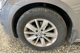Harmaa Volkswagen GOLF 2013 kuva 9.