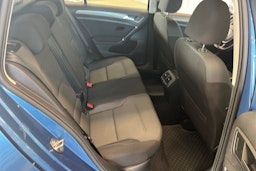 sininen Volkswagen Golf 2013 kuva 16.